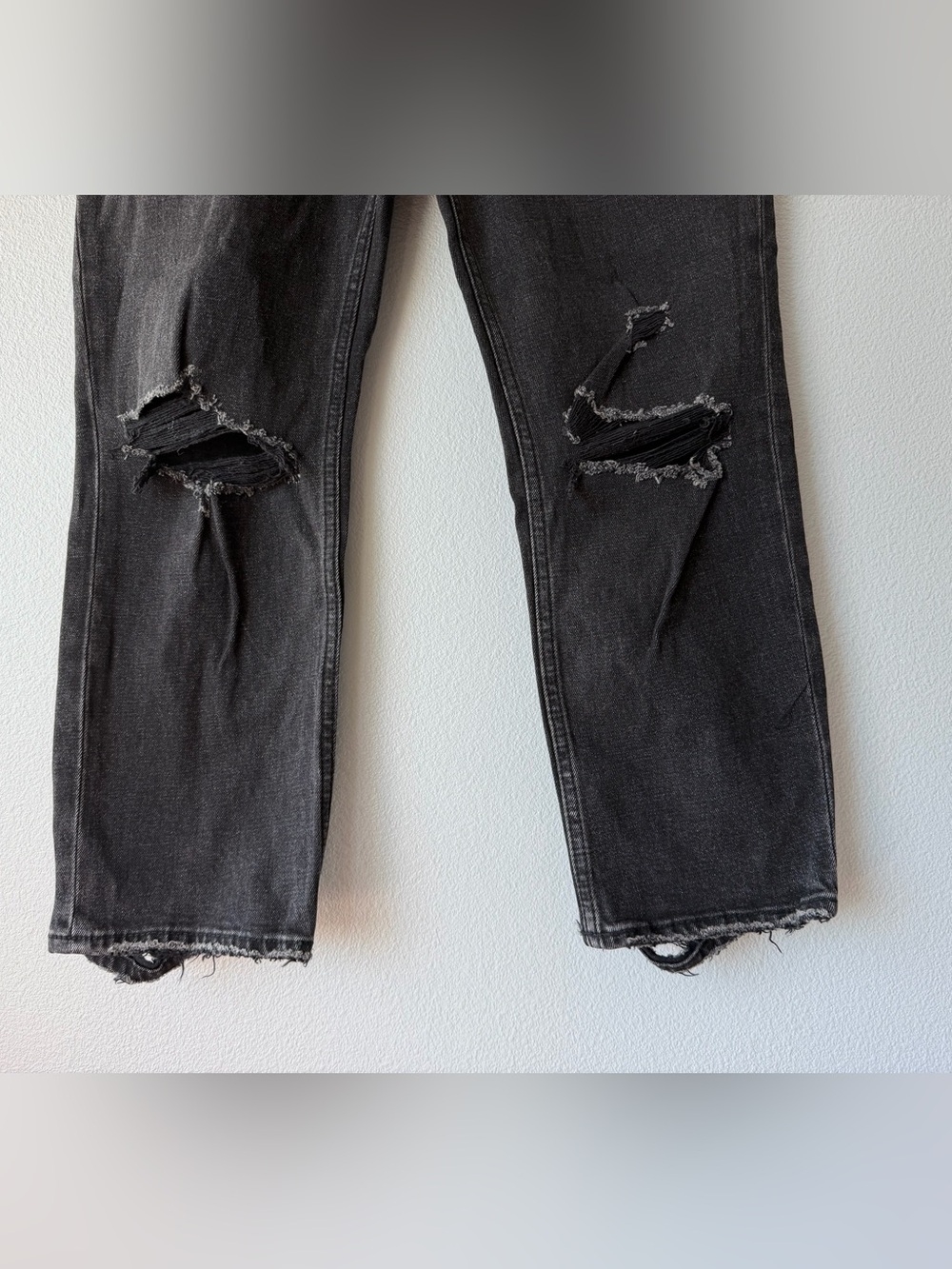 Abercrombie & Fitch black Ankle Straight Curve Love distressed jeans sz 27S NWT - Picture 3 of 6